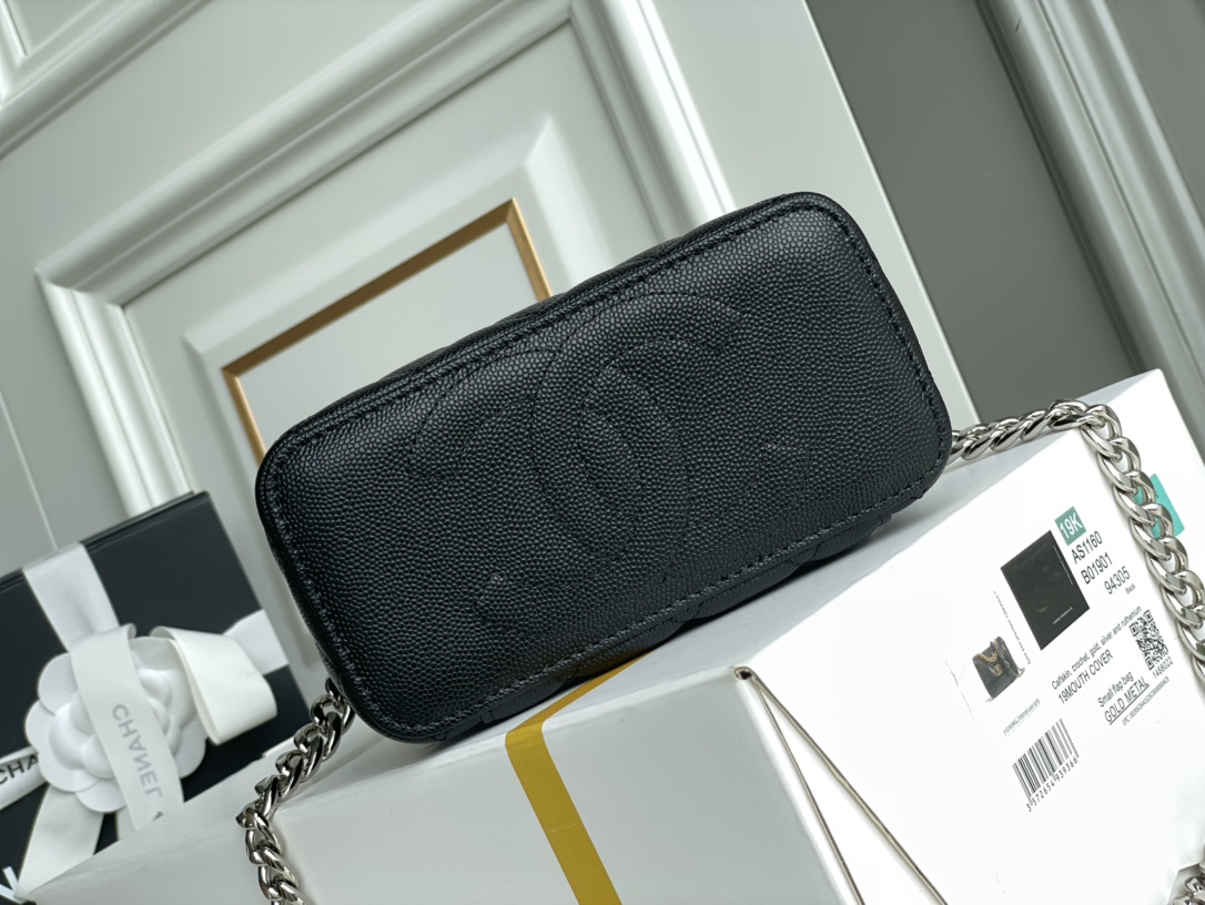 Chanel Cosmetic Bags